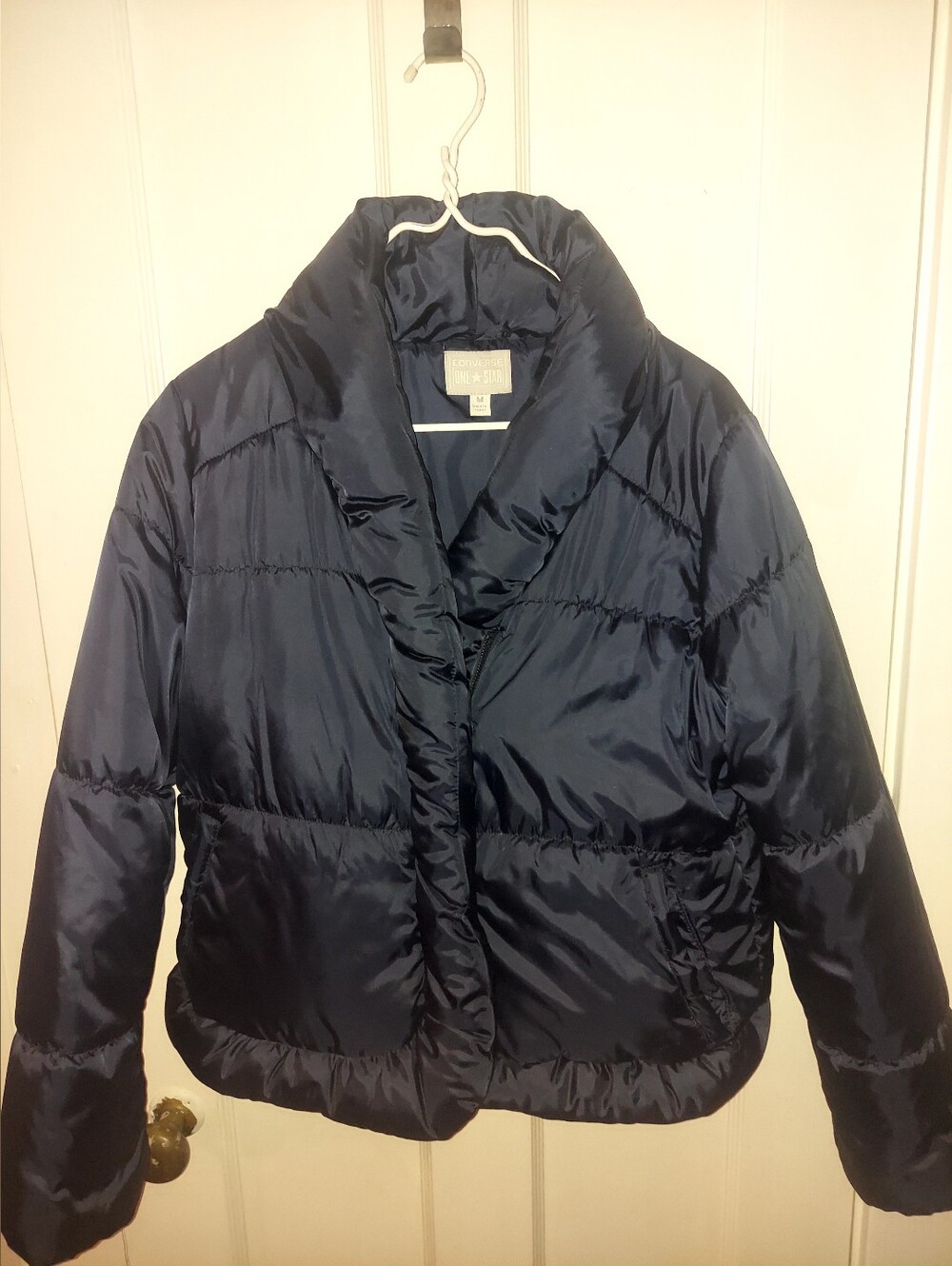 Coverse Navy Puffer Jacket Size Medium Not Worn